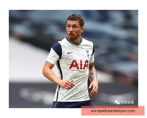 瓦伦西亚逼抢体系持续提升，展现出良好的竞争力与战术执行力。